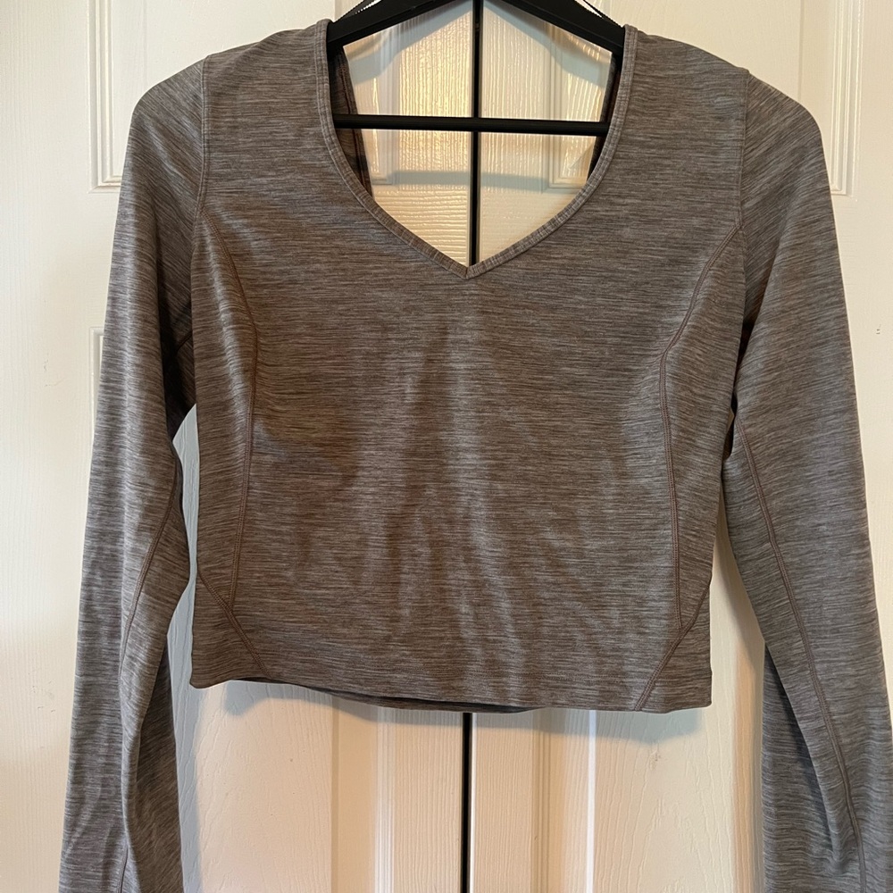 Lululemon Align Women's Gray Long-Sleeve V-Neck Crop Top